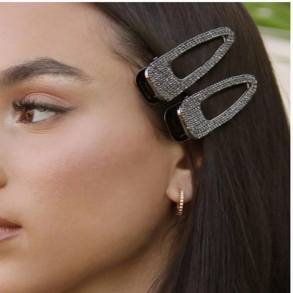ETTIKA SET OF TWO LARGE HAIR CLIPS GUNMETAL WITH BLACK CRYSTALS NWT